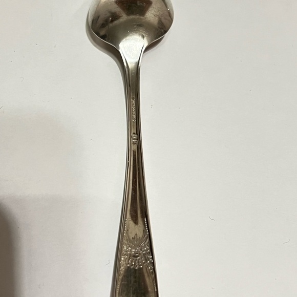 WM ROGERS IS Flatware - Picture 9 of 15